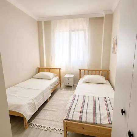 Luxury 2 1 With A Unique View In The Center Of Apartmán
