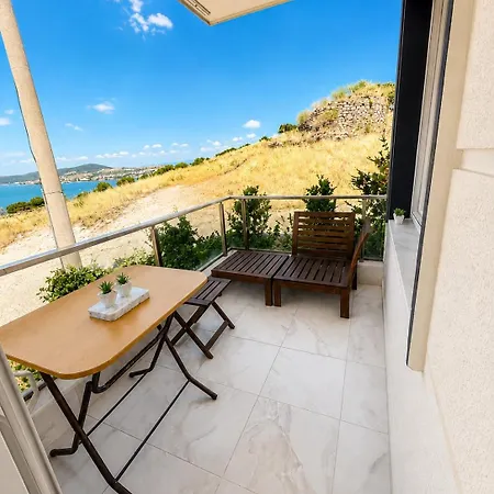 Luxury 2 1 With A Unique View In The Center Of Lejlighed